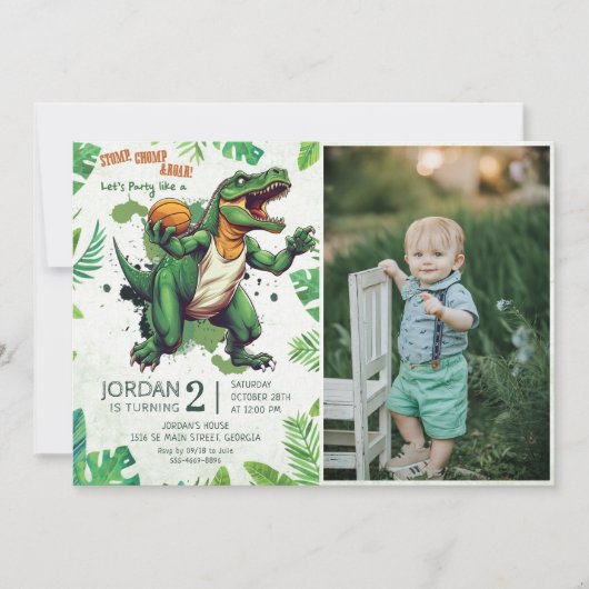 Stomp, Chomp en Roar! Dinosaurussen Verjaardag Fot Kaart (Voorkant)