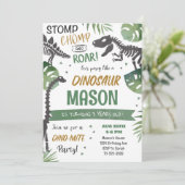 Stomp Chomp Roar Dinosaurus Verjaardag uitnodiging (Staand voorkant)