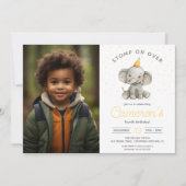 Stomp on Over, Schattigee Olifant kind's verjaarda Kaart (Voorkant)