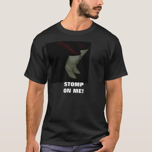 STOMP OP ME! T-SHIRT (Voorkant)