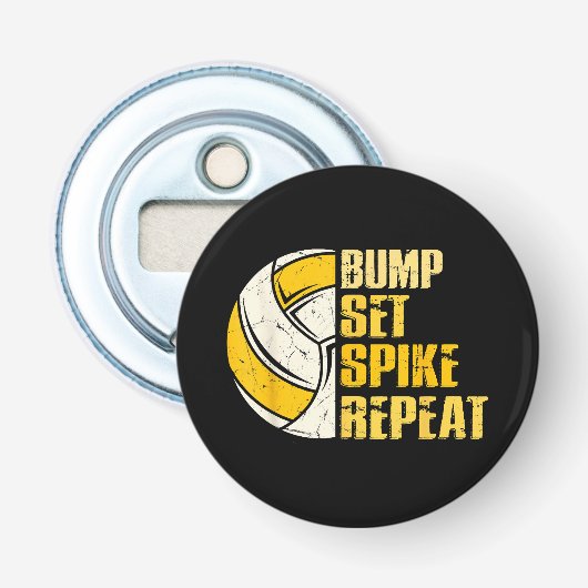 Stomp Zet Prik Herhaal Volleybal Grappig Button Flesopener (Voorkant)