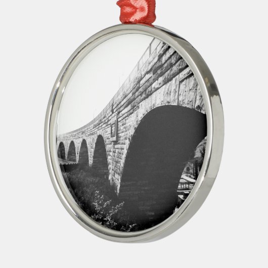 Stone Arch Bridge Metalen Ornament (Links)