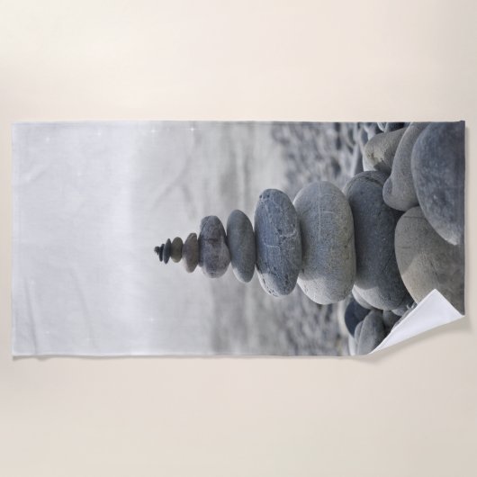 Stone Balance steentjes zen meditatie Strandlaken (Voorkant)