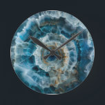 Stone Blue Macro Foto Agaat Marmer Ronde Klok<br><div class="desc">U kunt dit ontwerp aanpassen door de optie Ontwerp bewerken te kiezen. Je kunt ook overstappen op andere objecten. Neem contact met mij op via colorflowcreations@gmail.com of gebruik de chatoptie bovenaan de pagina als u dit ontwerp op een ander product wilt hebben of hulp nodig hebt bij dit ontwerp. Ik...</div>