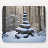 Stone Cairn in de winter Bossen Muismat (Voorkant)