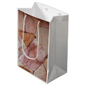 Stone Design Wrapping Paper Medium Cadeauzakje (Voorkant Gekanteld)