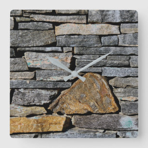 Stone muur vierkante klok