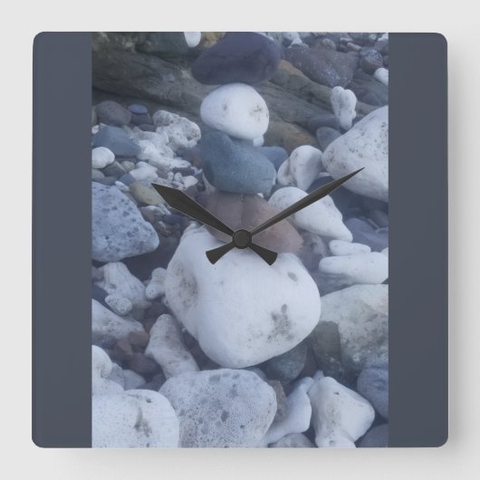 STONE PILLAR VIERKANTE KLOK (Voorkant)