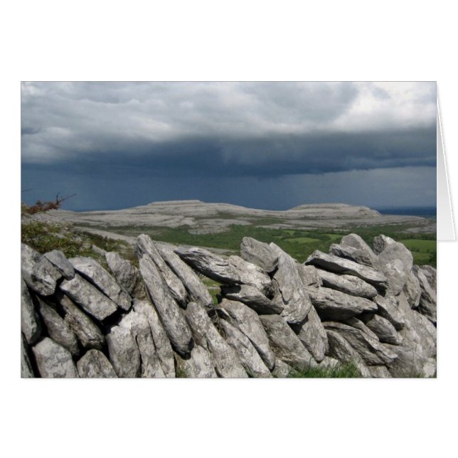 Stone wall at the Burren, Co. Clare, Ierland (Voorkant Horizontaal)