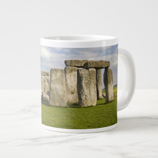 Stonehenge (circa 2500 v.Chr.), UNESCO World 2 Grote Koffiekop (Voorkant rechts)