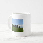 Stonehenge – Landschapsfoto van oud monument Koffiemok (Voorkant links)