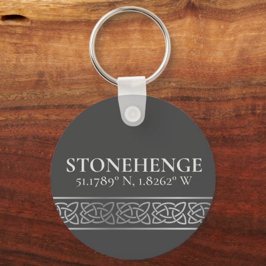 Stonehenge Latitude Longitude Dark Sleutelhanger (Voorkant)
