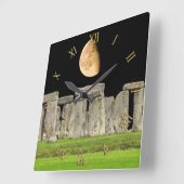 Stonehenge Standing Stones in Moonrise Vierkante Klok (Hoek)