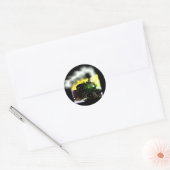 Stoomtrein in de schemering ronde sticker (Envelop)