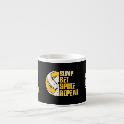 Stoot Set Spike Herhaal Volleybal Grappig Espresso Kop (Voorkant)