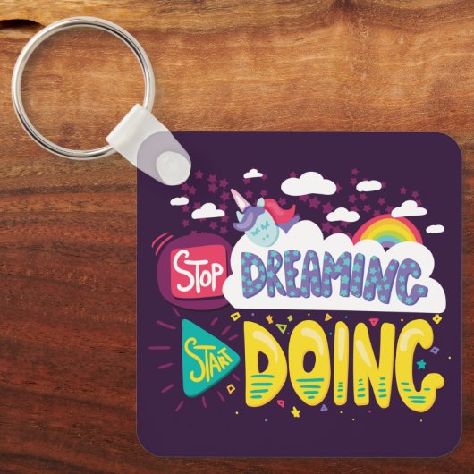 Stop met dromen, begin met donkere Paarse metal Sleutelhanger (Voorkant)