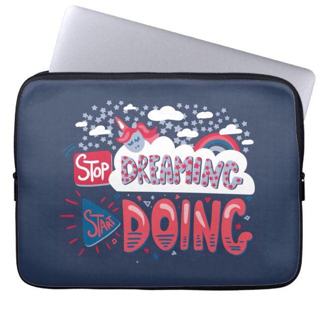 Stop met dromen, begin met marineblauw laptop sleeve (Voorkant)