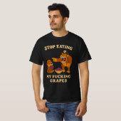 Stop met het eten van mijn f * ucking druiven meme t-shirt (Voorkant volledig)