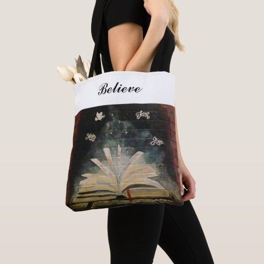 "Stop niet met geloven." All-Over-Print Canvas tas (Dichtbij)