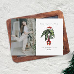 Stop niet met het Plant van Beleafing House Feestdagenkaart<br><div class="desc">Illustratie van de huisplant in de kofferpot van Santa met een kersthoed. De tekst zegt: "Stop niet met het zijn-blad-ing." Pas de naam,  het jaar,  en de foto aan.</div>