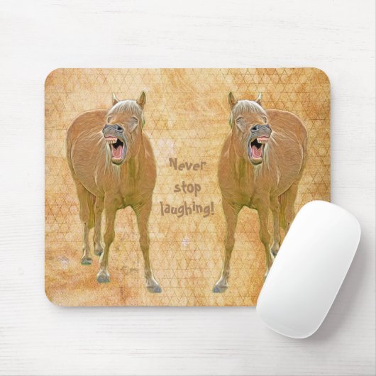 Stop nooit met lachen! Funny horse schilder Muismat (Met muis)