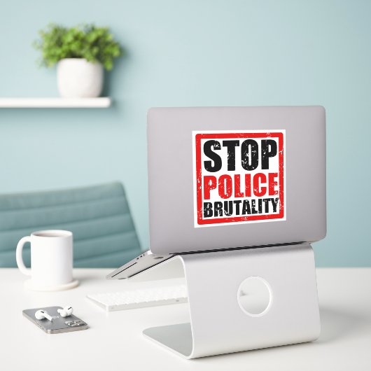 Stop politie brutaliteit Sticker (Laptop op bureau)