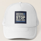 STOP Project 2025 - Defend Democracy - Vote Blue Trucker Pet (Voorkant)