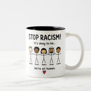 Stop racisme we zijn allemaal mensen tweekleurige koffiemok