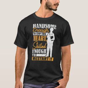 Stop uw hart voldoende gedood om de verpleegkunde t-shirt