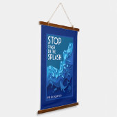 Stop Zeevervuiling Hangend Wandkleed (Gebogen)
