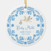 Stork Baby Boy Geboorteaankondiging Kerstmis Keramisch Ornament (Voorkant)