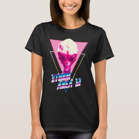Storm Area 51 Synthwave Vaporwave Retro 80s Alien T-shirt (Voorkant)