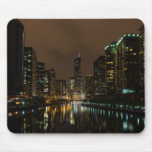 Storm breekt over Chicago Muismat (Voorkant)