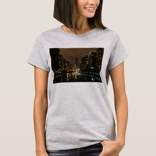 Storm die boven Chicago broeit T-Shirt (Voorkant)