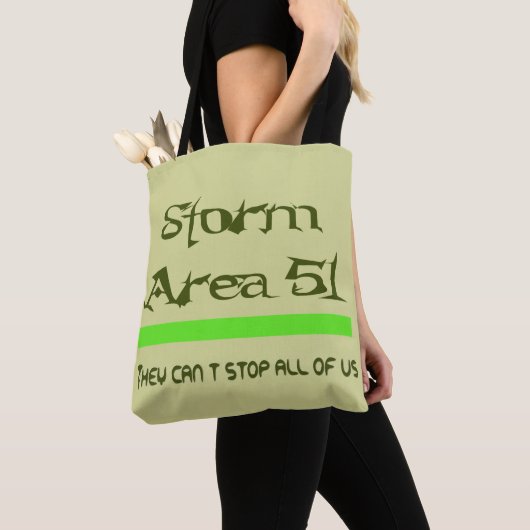 Storm Gebied 51 Tote Bag (Dichtbij)