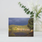 Storm in het najaar over de rivier de Connecticut Briefkaart (Staand voorkant)