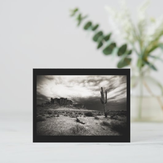 Storm in het onderdrukkingsgebergte briefkaart (Staand voorkant)