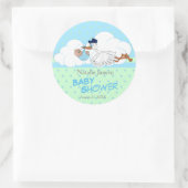 Storm met een Cute Little Baby Boy Ronde Sticker (Tas)