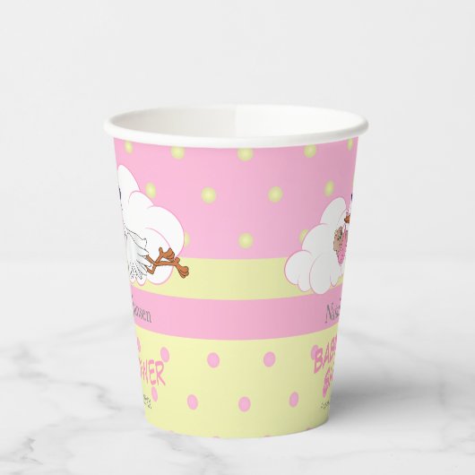 Storm met een kleine baby-meid uit Cute Papieren Bekers (Links)