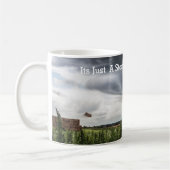 Storm tornado heft hooibalen koffiemok (Links)