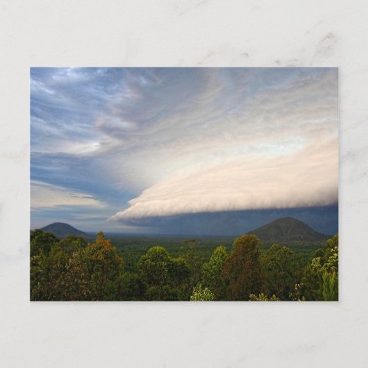 Storm wolken over Australisch landschap Briefkaart (Voorkant)