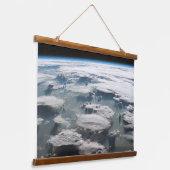 Stormachtige hemel boven de Amazone Hangend Wandkleed (Gebogen)