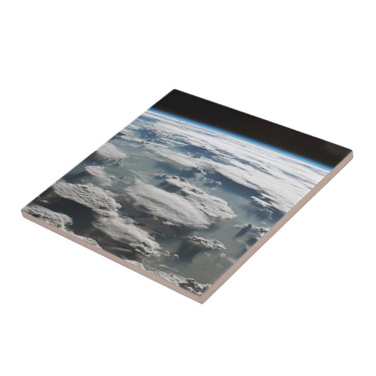 Stormachtige hemel boven de Amazone Tegeltje (Zijkant)