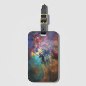 Stormachtige Zeeen van Lagune Nebula in Boogschutt Bagagelabel (Voorkant (verticaal))