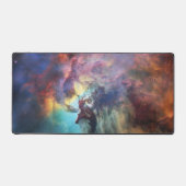 Stormachtige Zeeen van Lagune Nebula in Boogschutt Bureaumat (Voorkant)