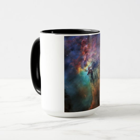 Stormachtige Zeeen van Lagune Nebula in Boogschutt Mok (Voorkant links)