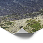 Stormen wolken over de bergen poster (Hoek)