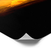 Stormen wolken rollen over het poster (Hoek)