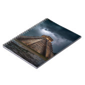 Stormlit Chichen Itza Piramide Notitieboek (Linkerzijde)