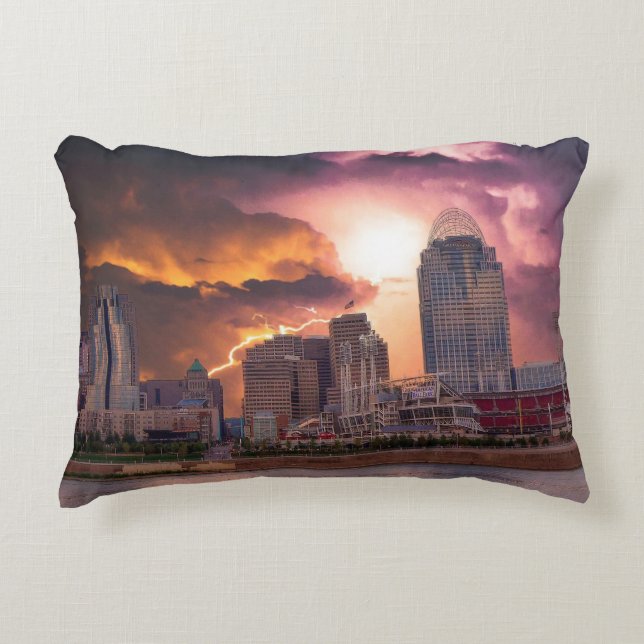 Stormy Cincinnati Great American Ball Park Accent Kussen (Voorkant)